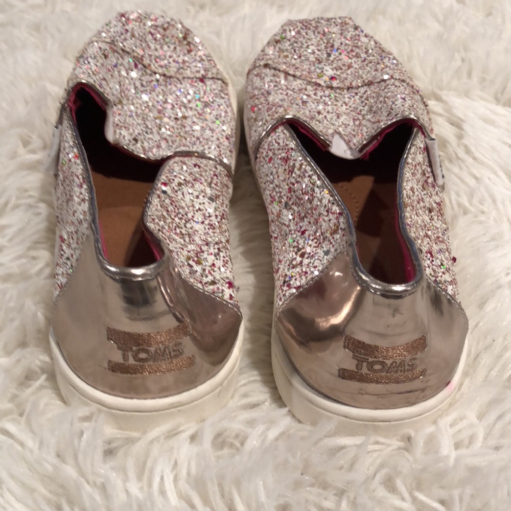 TOMS Candy Cane design slip on. NWOT or box. - Picture 4 of 13
